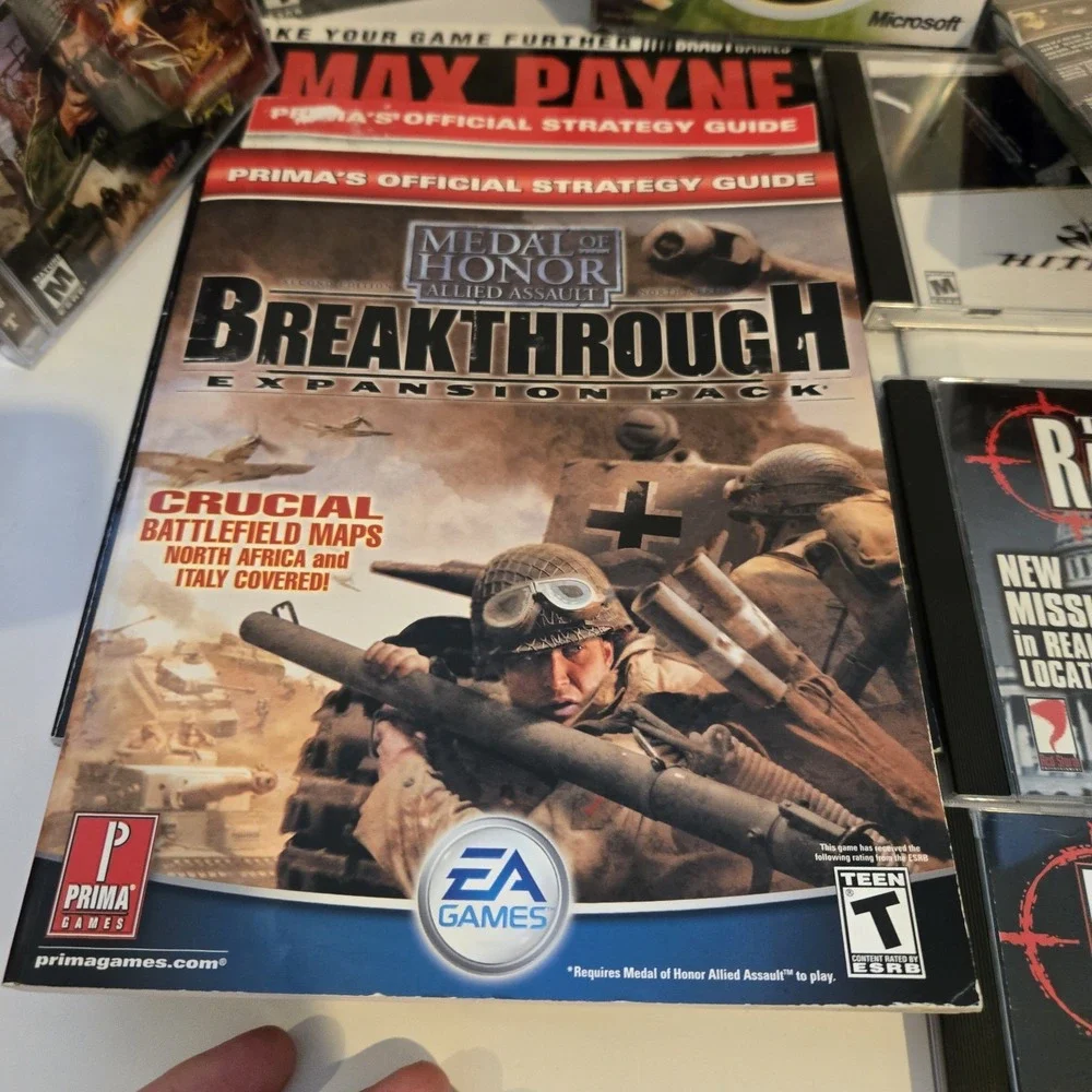 Large Vintage Lot Of PC Games & Strategy Guides Max Payne Tom Clancy Rainbow Six